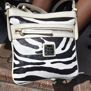 Vintage 90s DOONEY & BOURKE Leather Zebra Print Crossbody Bag With Strap